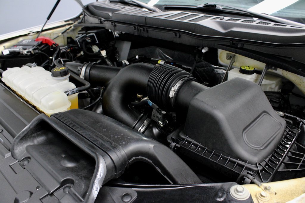 Certified 2021 Ford F150 XLT image 14