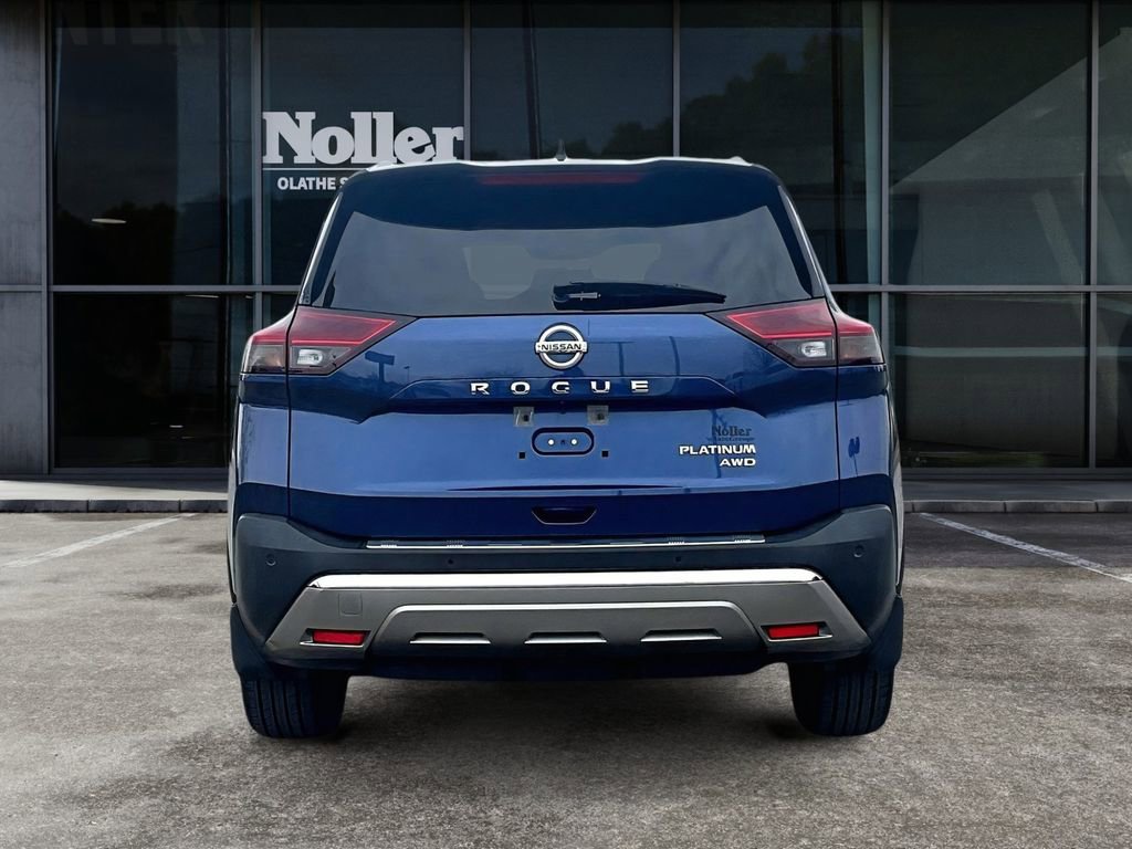 Used 2021 Nissan Rogue Platinum AWD/4WD image 3