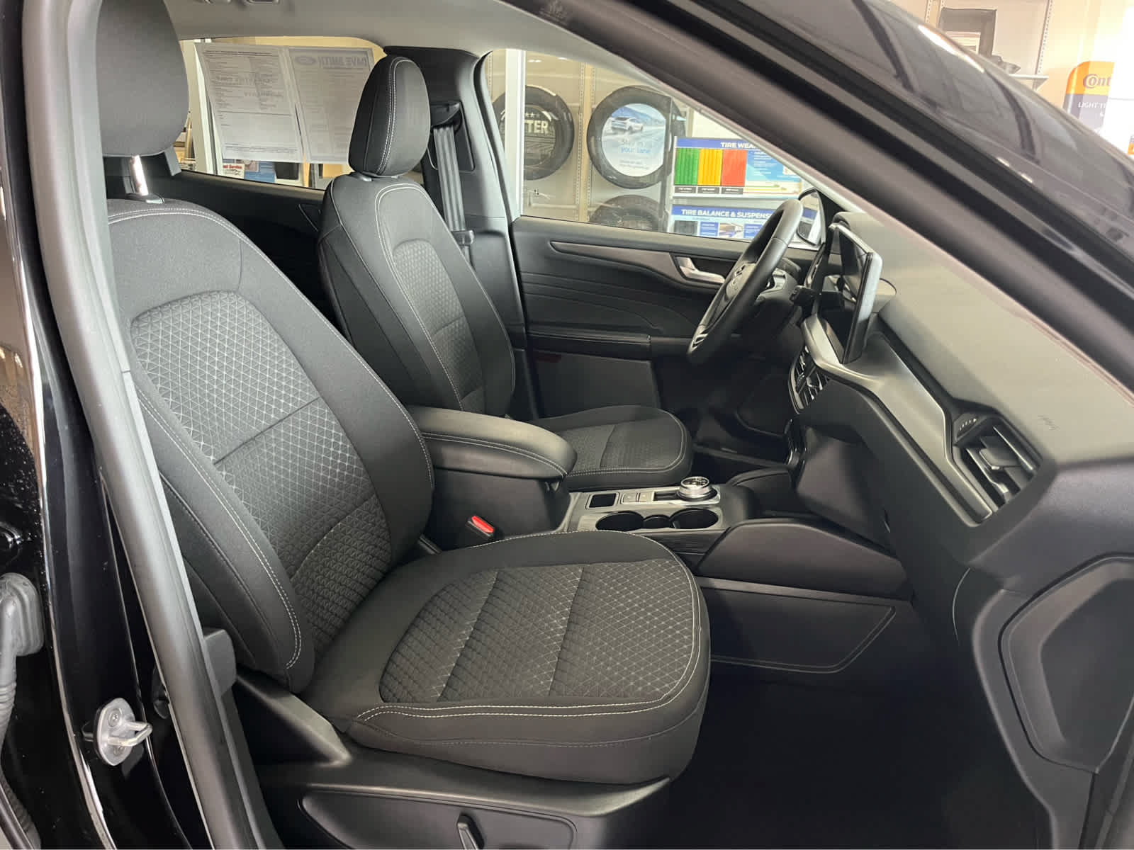 Certified 2023 Ford Escape Active w/ Tech Pack #2 AWD/4WD image 51