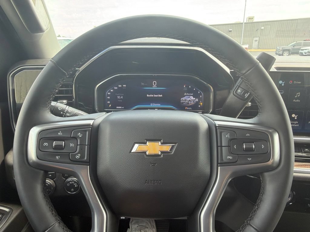 Used 2024 Chevrolet Silverado 1500 LT AWD/4WD image 15