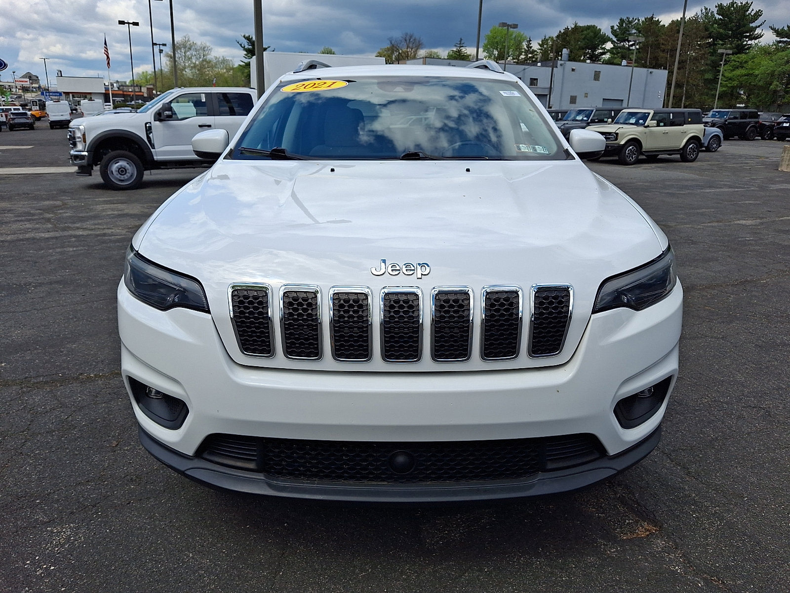 Used 2021 Jeep Cherokee Latitude Lux video 2