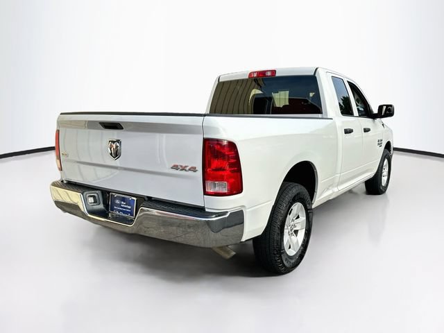Used 2024 RAM 1500 Classic SLT AWD/4WD image 7