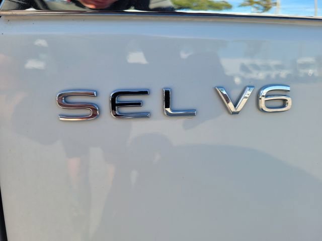 Used 2021 Volkswagen Atlas SEL R-Line image 17