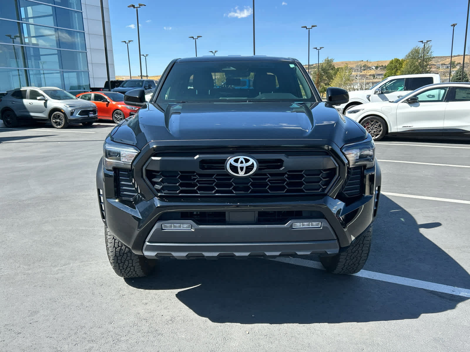 Used 2025 Toyota Tacoma TRD Off-Road image 16
