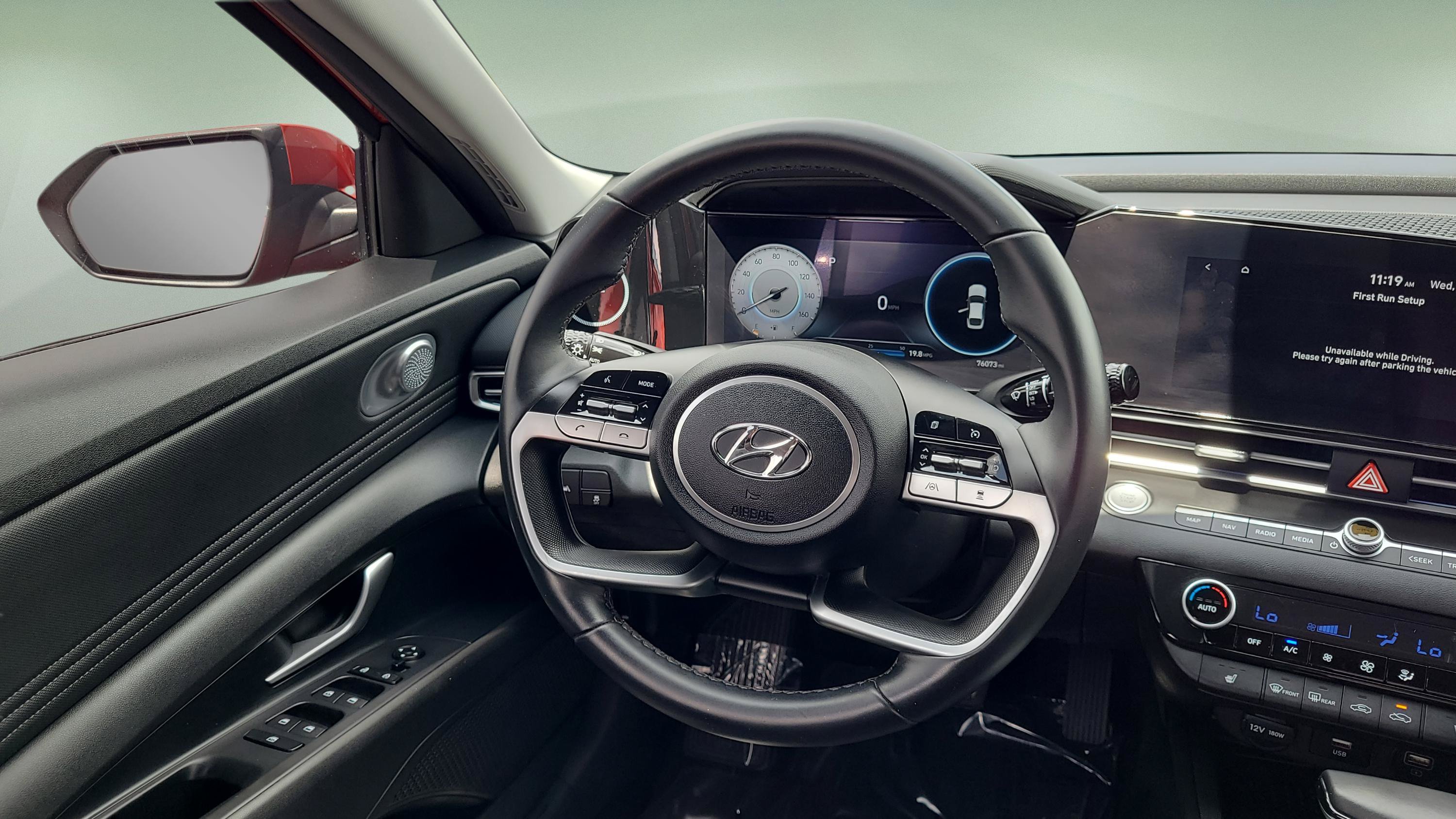 Used 2022 Hyundai Elantra Limited w/ Cargo Package FWD image 12