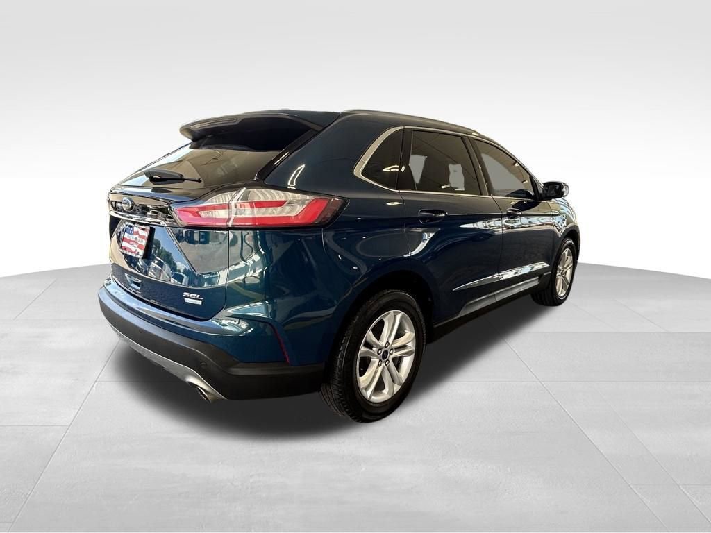 Certified 2020 Ford Edge SEL w/ Cold Weather Package FWD image 4