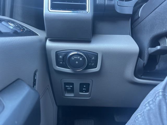 Certified 2018 Ford F150 XLT w/ Equipment Group 302A Luxury image 21