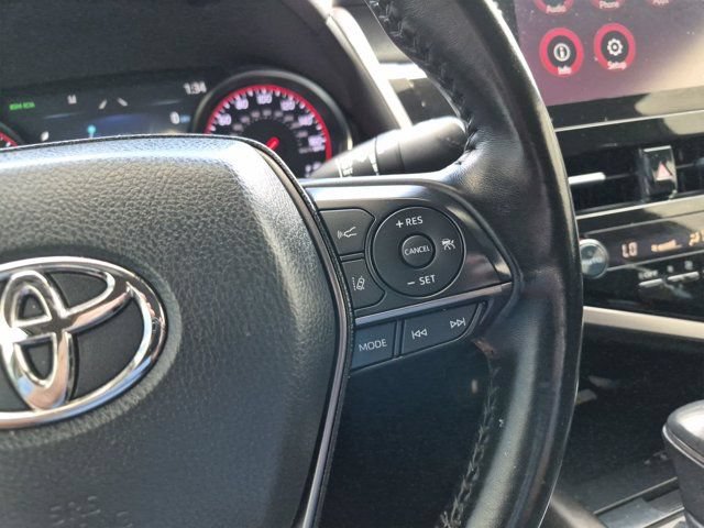 Used 2023 Toyota Camry XSE FWD image 19