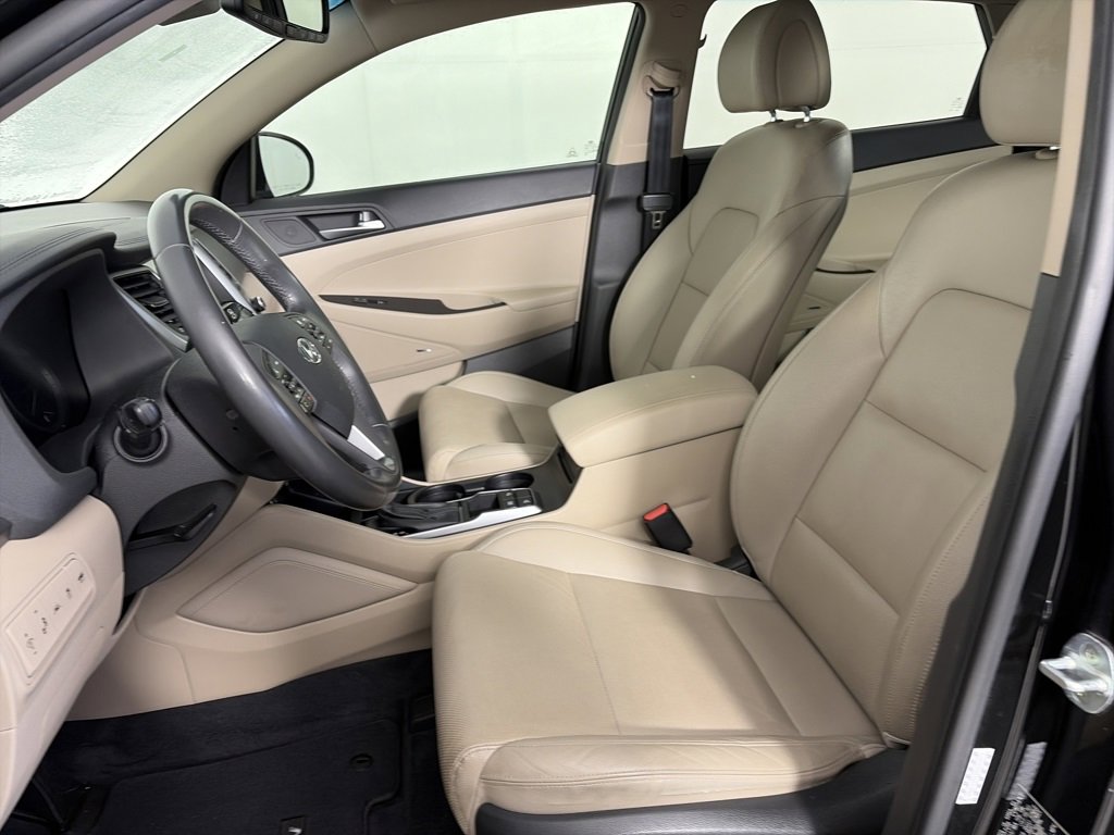 Used 2017 Hyundai Tucson Limited w/ Limited Ultimate Package 03 image 11
