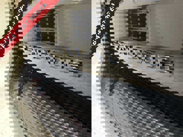 Used 2021 Cadillac Escalade ESV Sport Platinum w/ Heavy-Duty Trailer Package image 29