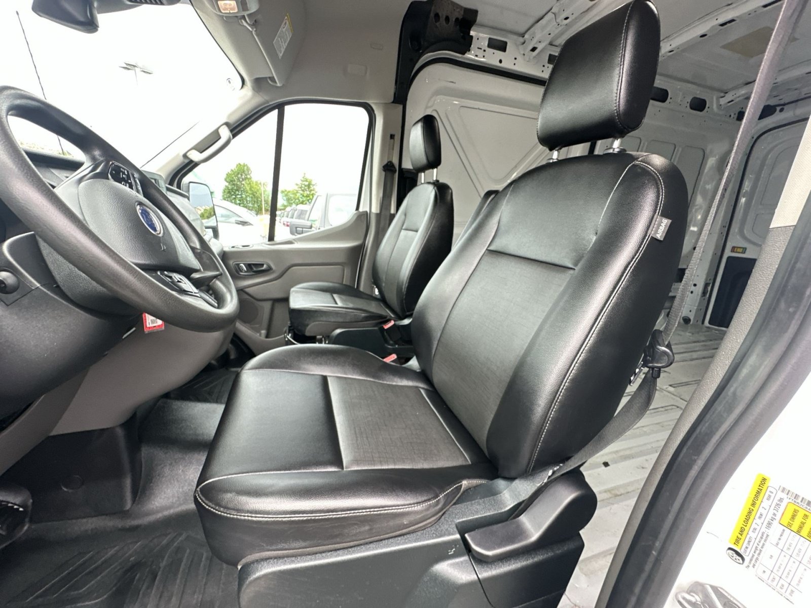 Certified 2023 Ford Transit 250 Medium Roof AWD image 21