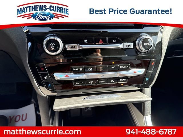 Certified 2022 Ford Explorer Limited w/ Equipment Group 301A image 21