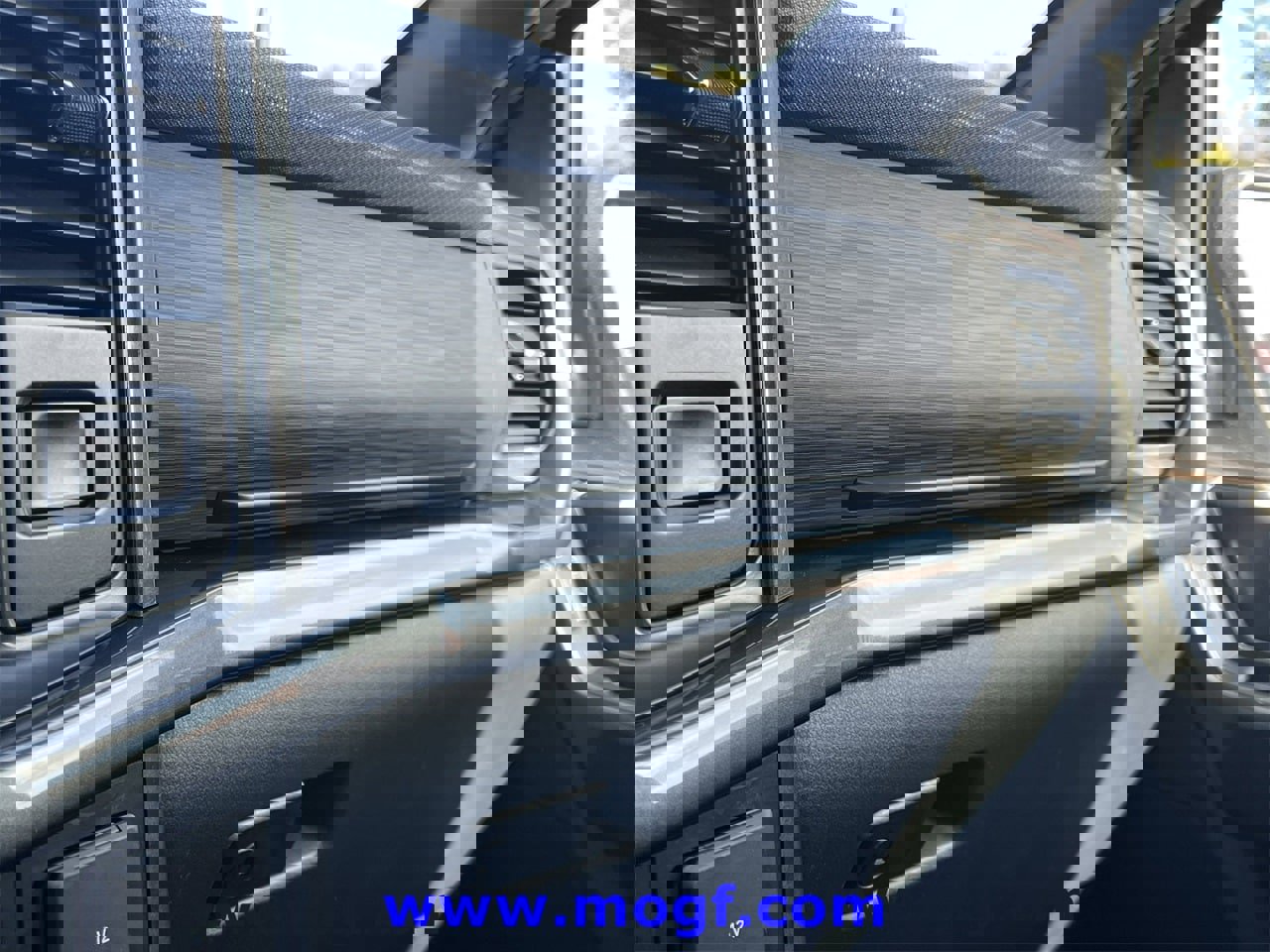 Certified 2023 Ford F150 XLT w/ Equipment Group 302A High image 16