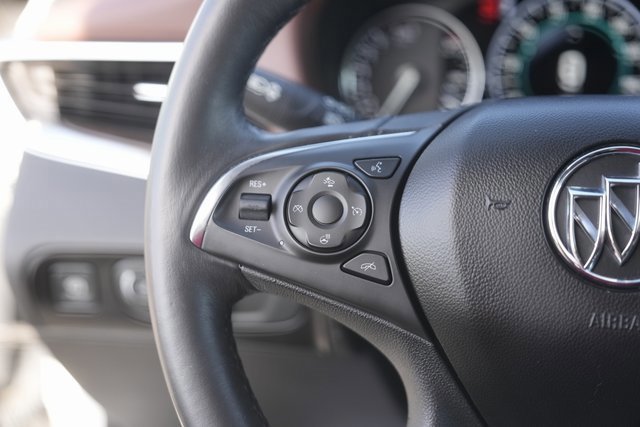 Used 2018 Buick Enclave Avenir w/ Avenir Technology Package image 23