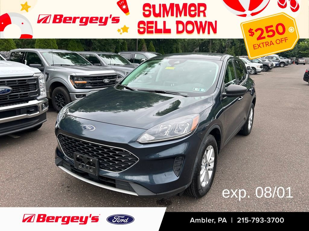 Certified 2022 Ford Escape SE w/ Convenience Package