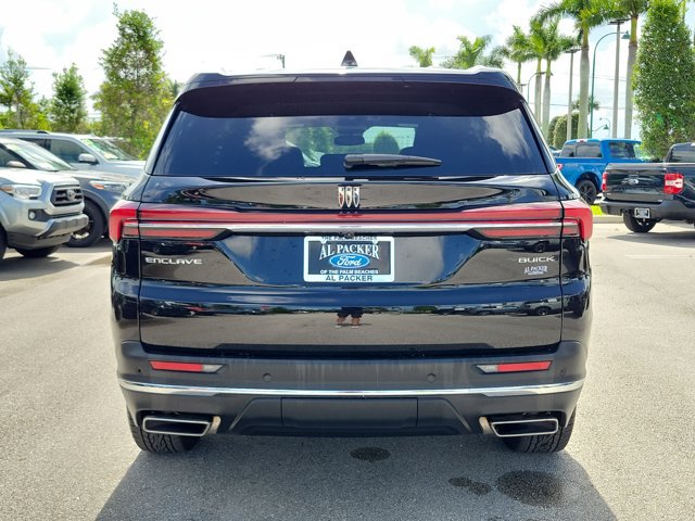Used 2025 Buick Enclave Preferred FWD image 6