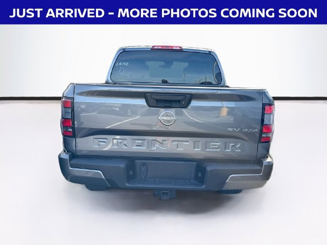 Used 2022 Nissan Frontier SV AWD/4WD image 7