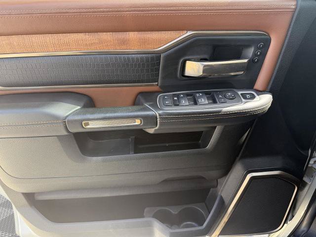 Used 2022 RAM 2500 Limited AWD/4WD image 12