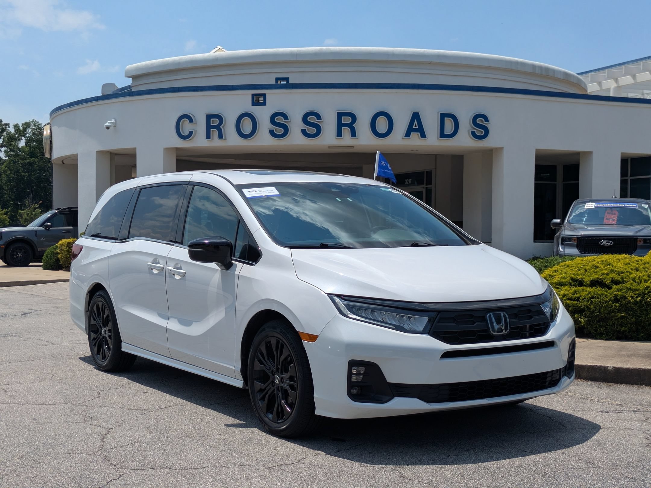 Used 2025 Honda Odyssey Sport-L image 1