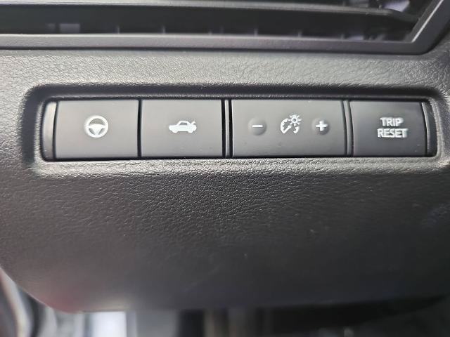 Used 2023 Nissan Altima 2.5 SL FWD image 25