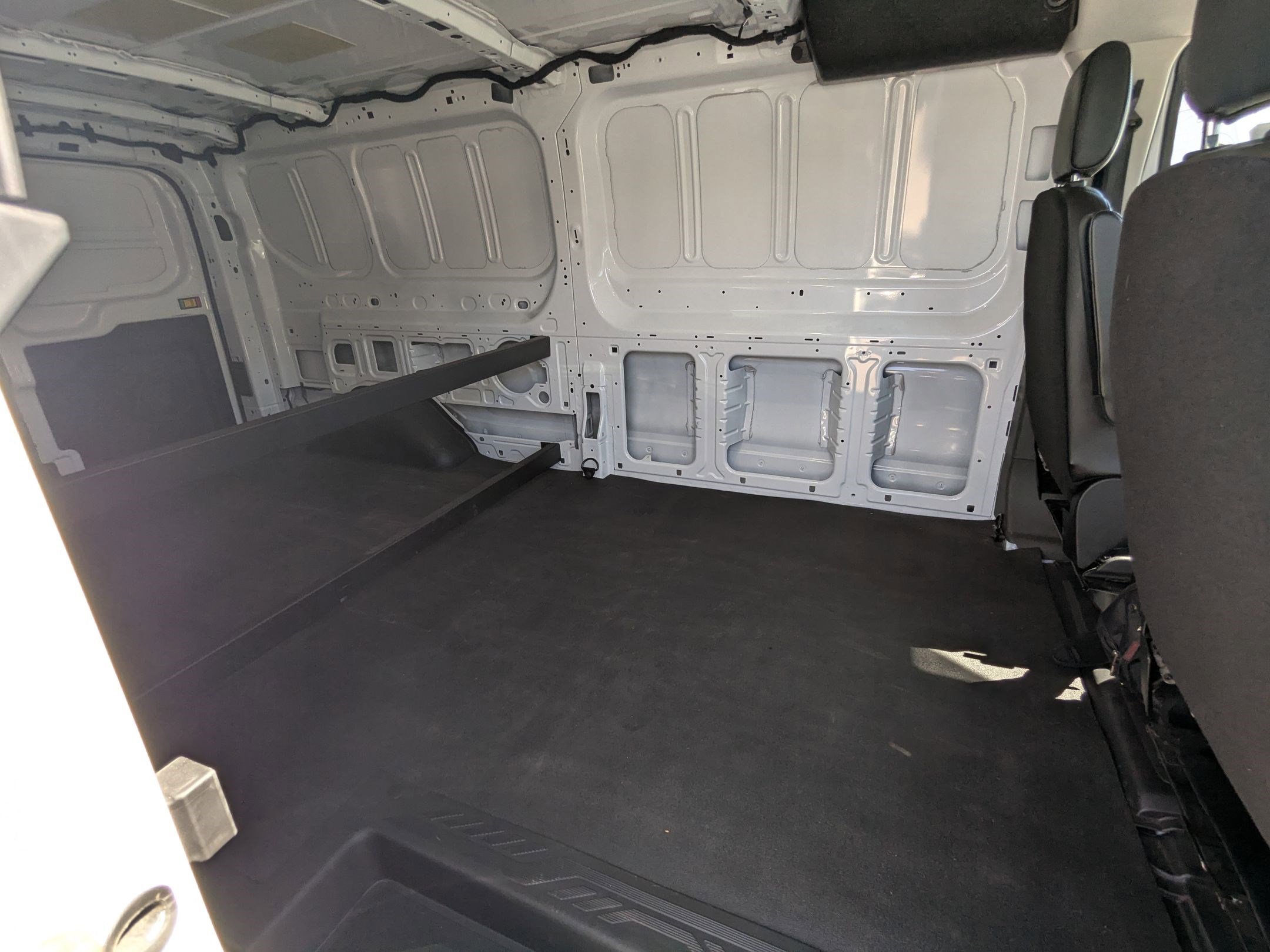 Certified 2024 Ford Transit 150 Low Roof image 30