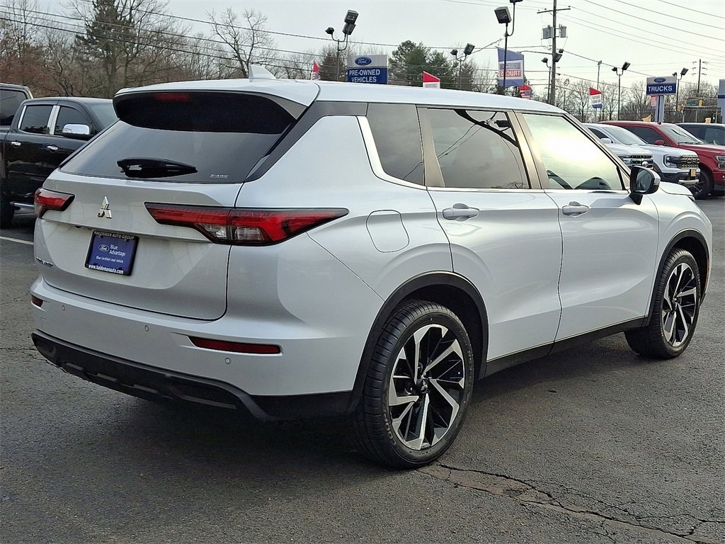 Used 2022 Mitsubishi Outlander ES image 7