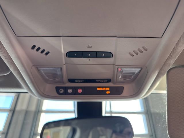 Used 2019 Chevrolet Equinox LT image 28