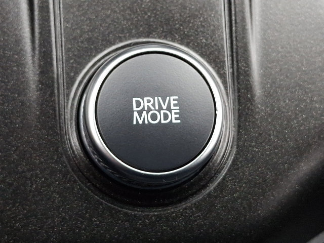 Certified 2025 Ford Explorer ST-Line AWD/4WD image 25