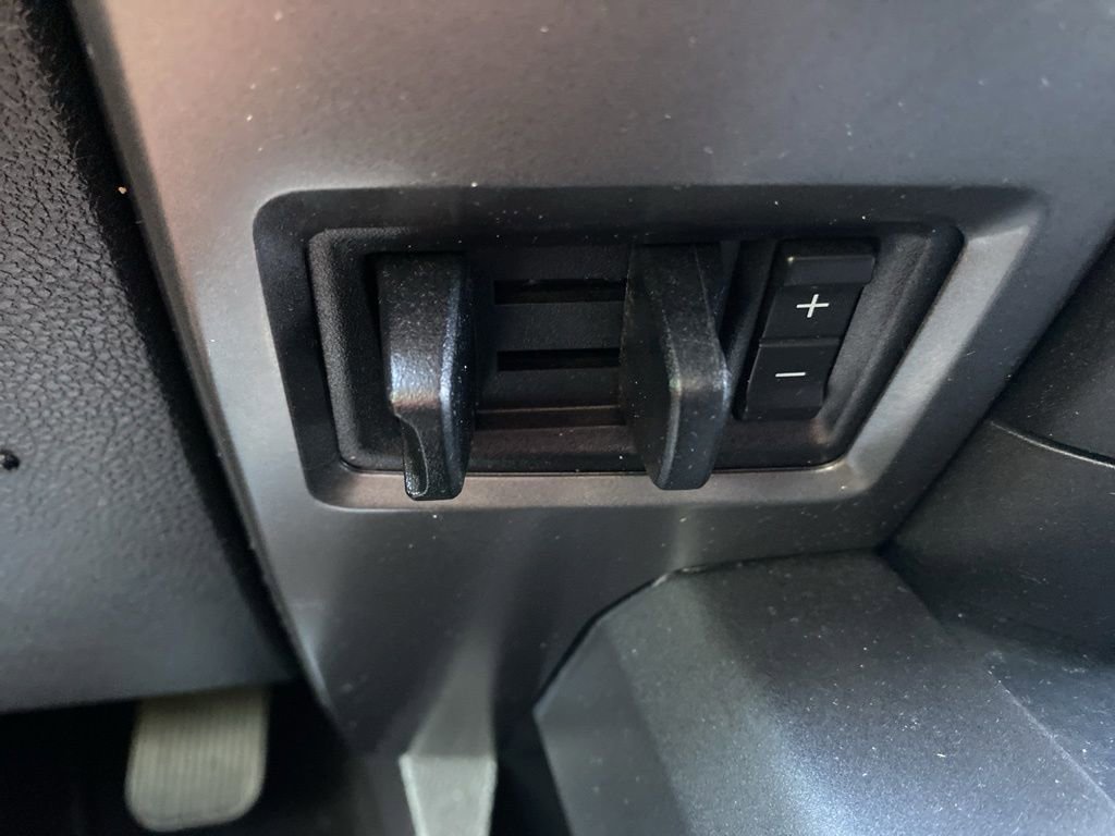 Certified 2019 Ford F150 XLT w/ Equipment Group 302A Luxury AWD/4WD image 36