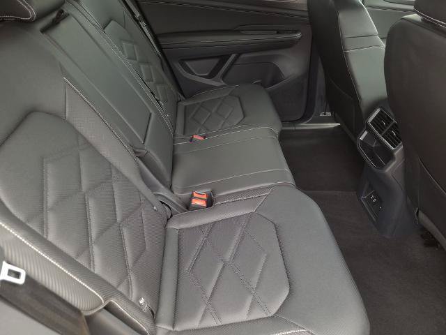 Used 2026 Volkswagen Atlas Cross Sport SE AWD/4WD image 12
