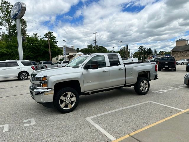 Used 2019 Chevrolet Silverado 2500 W/T w/ Snow Plow Prep Package AWD/4WD image 8