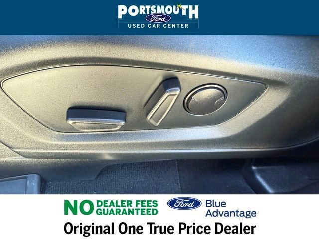 Certified 2022 Ford Explorer XLT w/ Equipment Group 202A image 30