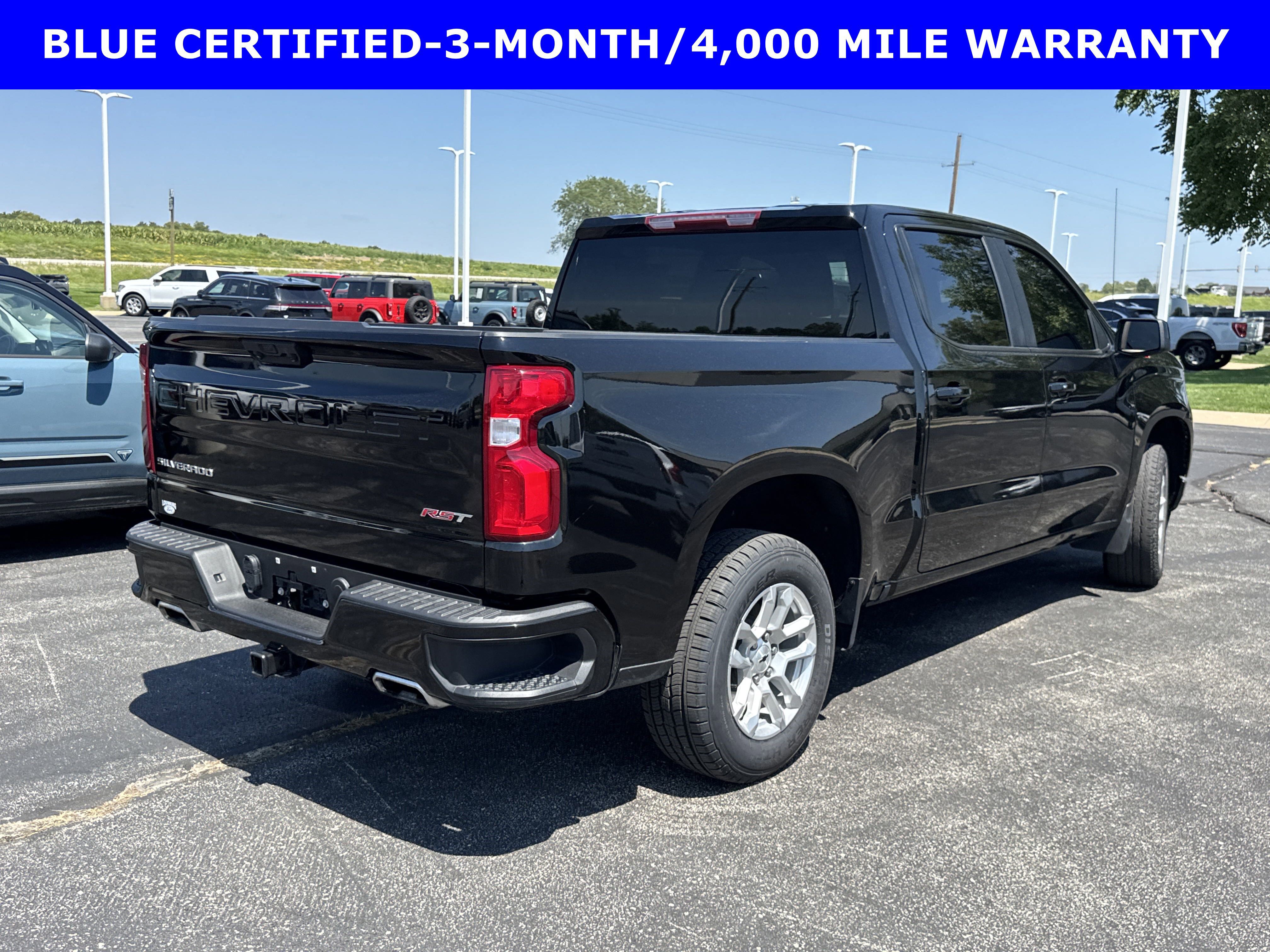 Used 2023 Chevrolet Silverado 1500 RST image 3