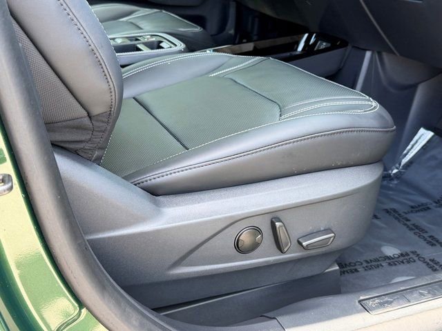 Certified 2025 Ford Mustang Mach-E Premium AWD/4WD image 30