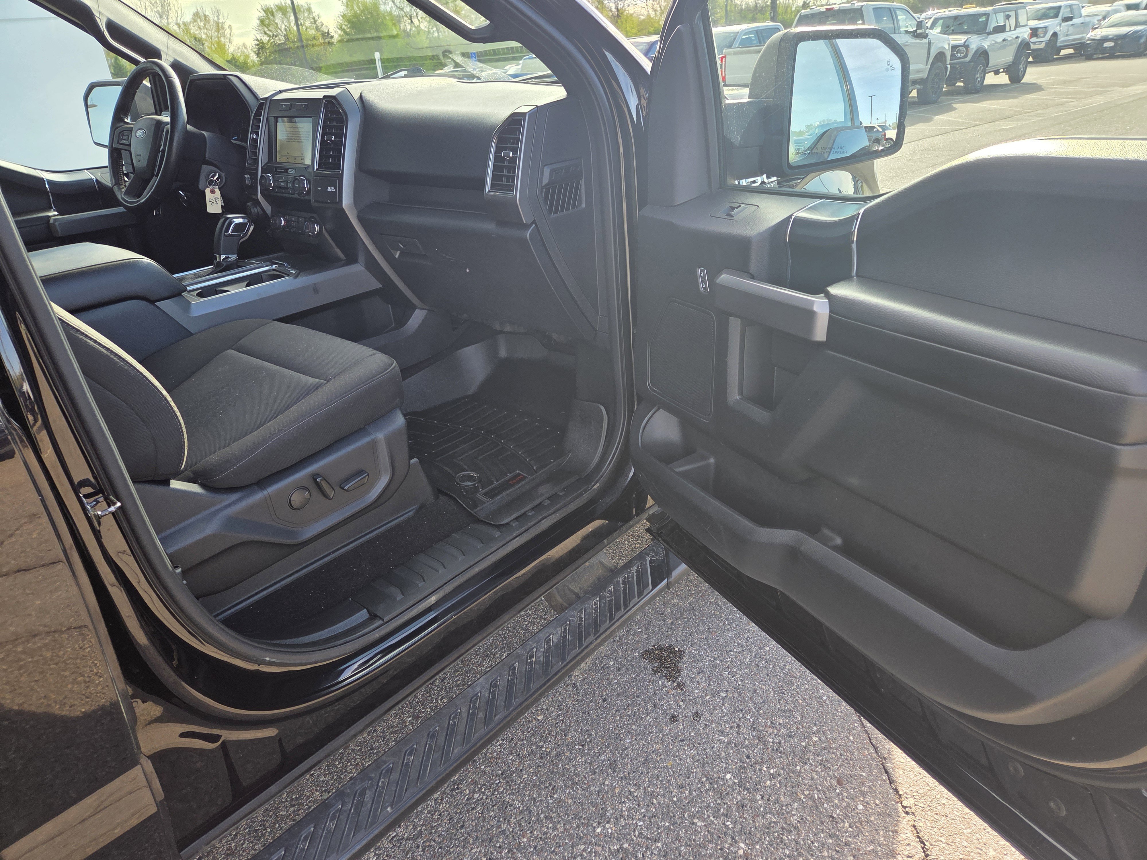 Certified 2019 Ford F150 XLT w/ Equipment Group 302A Luxury AWD/4WD image 16