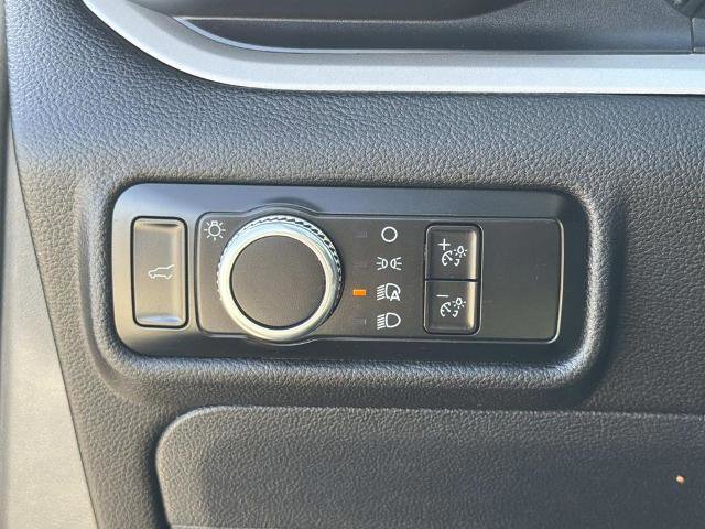 Certified 2023 Ford Explorer XLT image 18