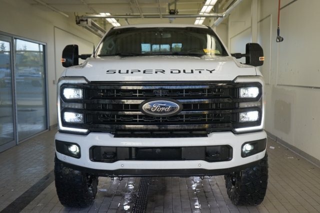 Certified 2024 Ford F250 Lariat w/ Lariat Ultimate Package AWD/4WD image 18
