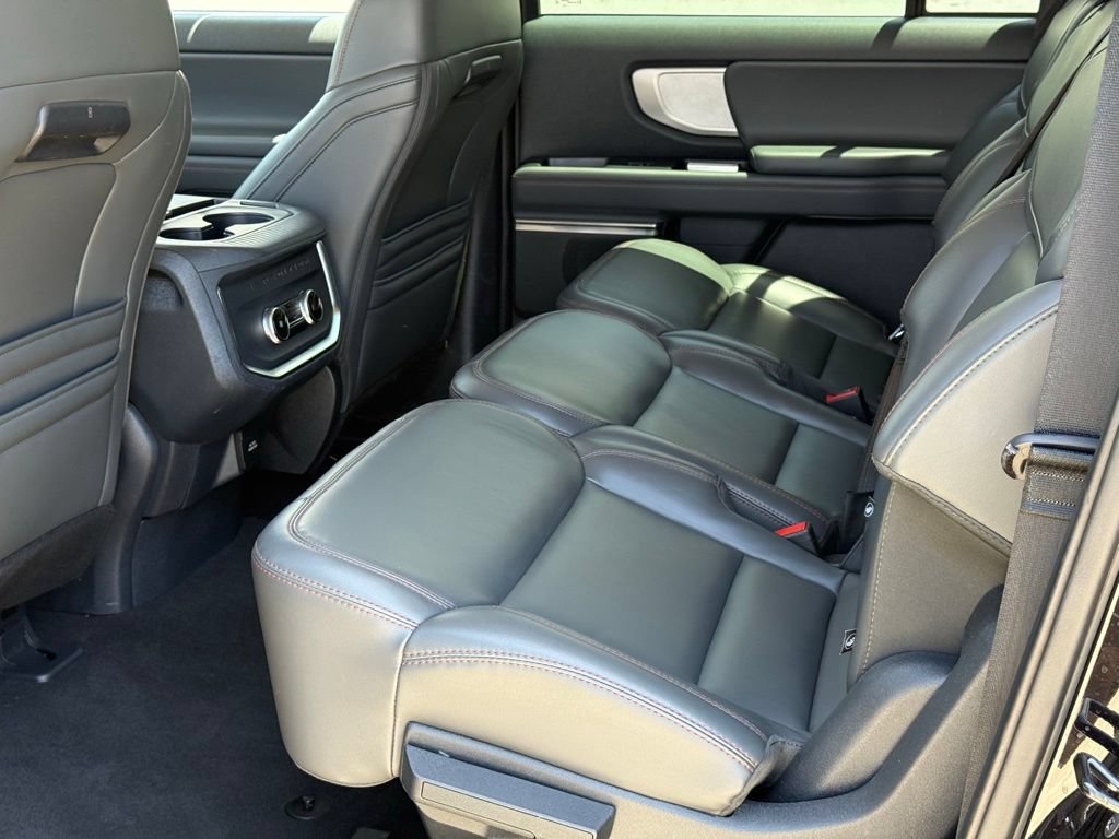 Certified 2025 Ford Expedition Max Active AWD/4WD image 8