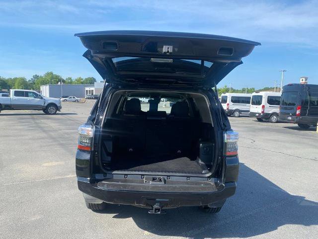 Used 2022 Toyota 4Runner SR5 RWD image 9