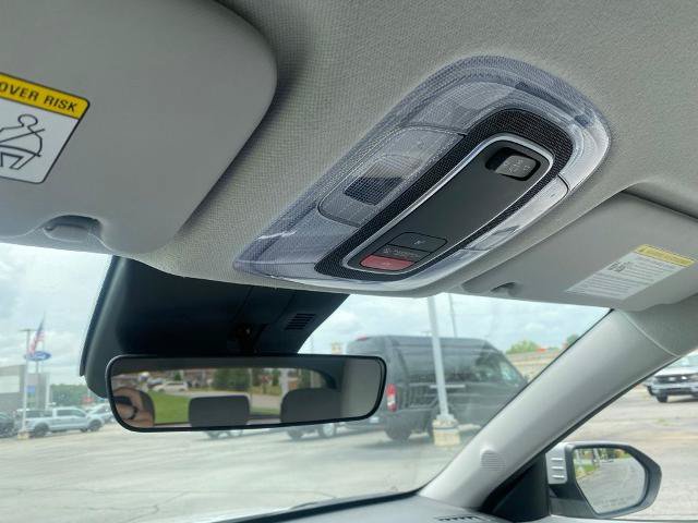 Used 2025 Hyundai Kona SEL FWD image 25