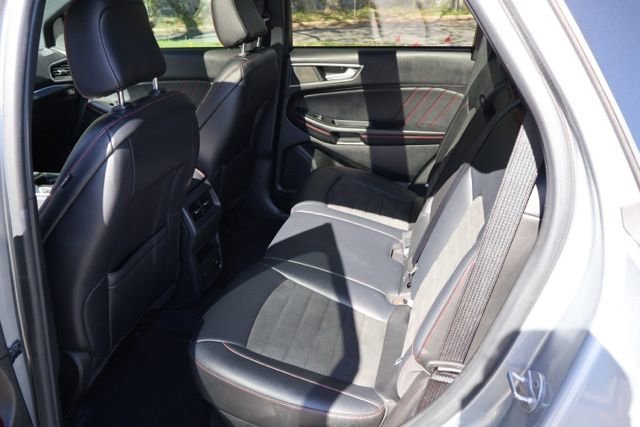 Certified 2022 Ford Edge ST-Line AWD/4WD image 23