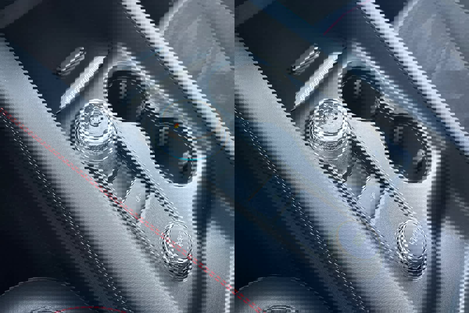 Certified 2025 Ford Explorer ST image 22