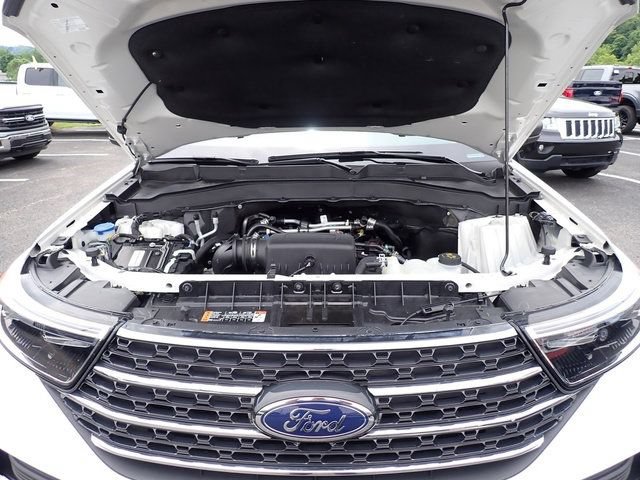 Certified 2024 Ford Explorer XLT w/ Class IV Trailer Tow Package AWD/4WD image 15