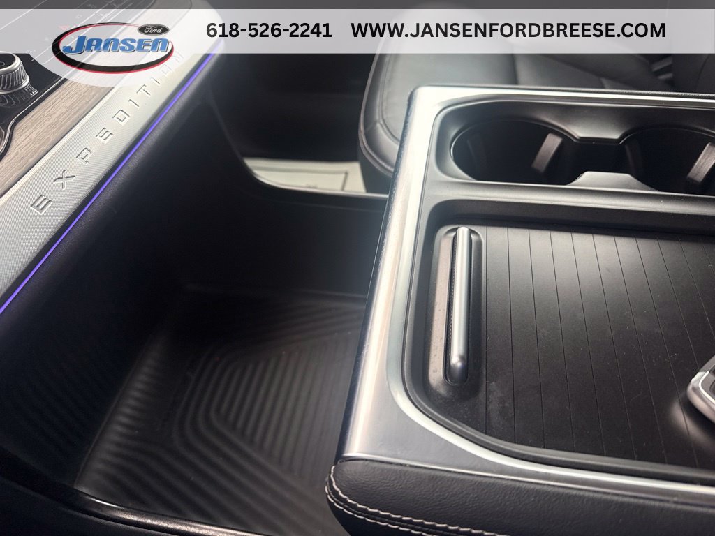 Certified 2025 Ford Expedition Platinum AWD/4WD image 28