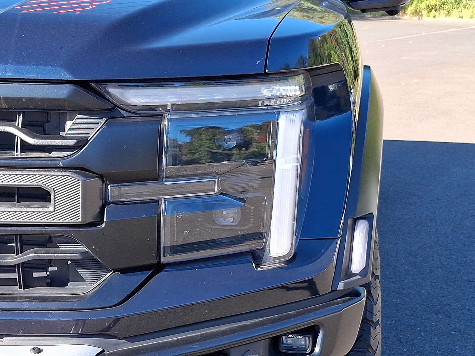 Certified 2024 Ford F150 Raptor AWD/4WD image 9
