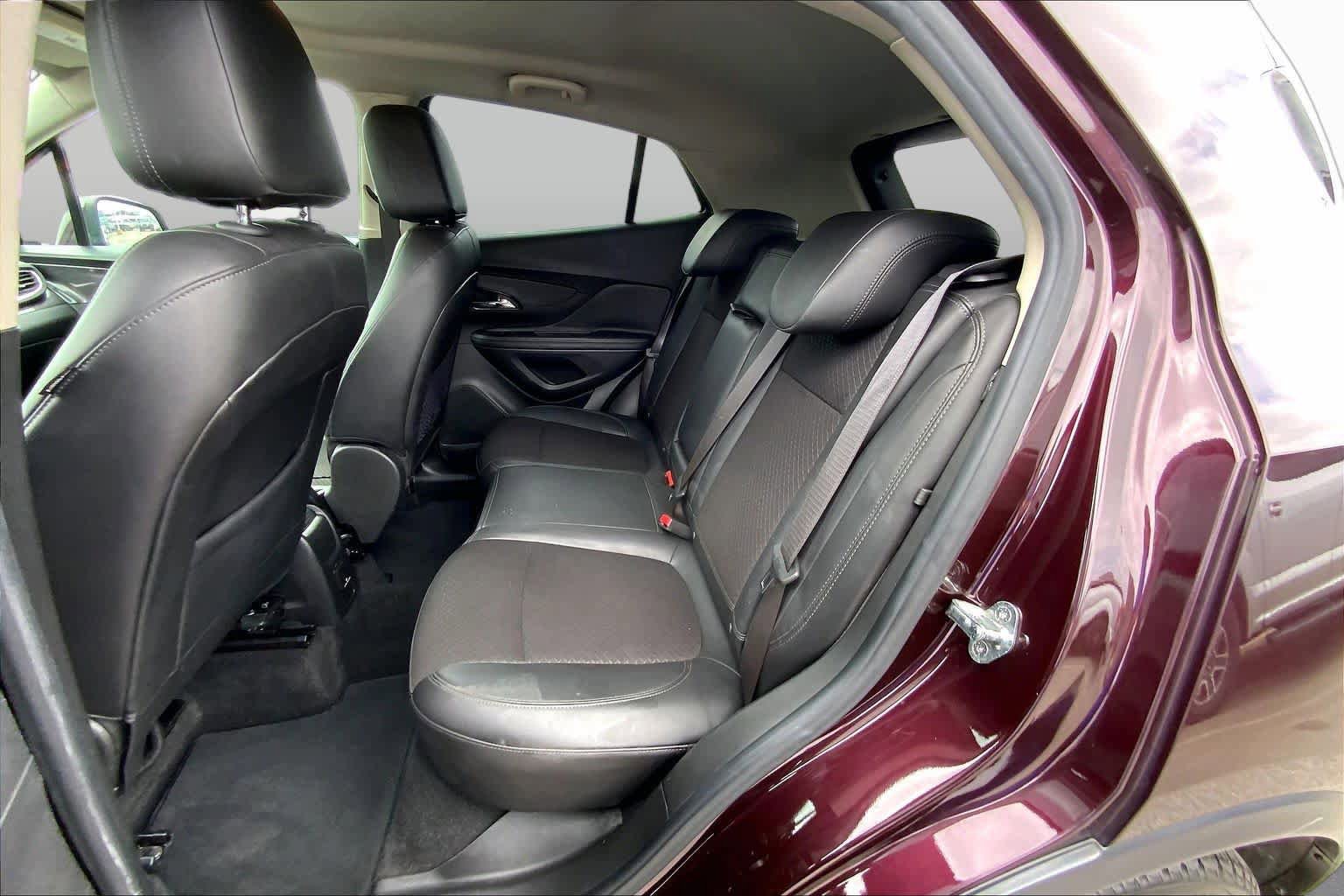 Used 2018 Buick Encore Preferred FWD image 19