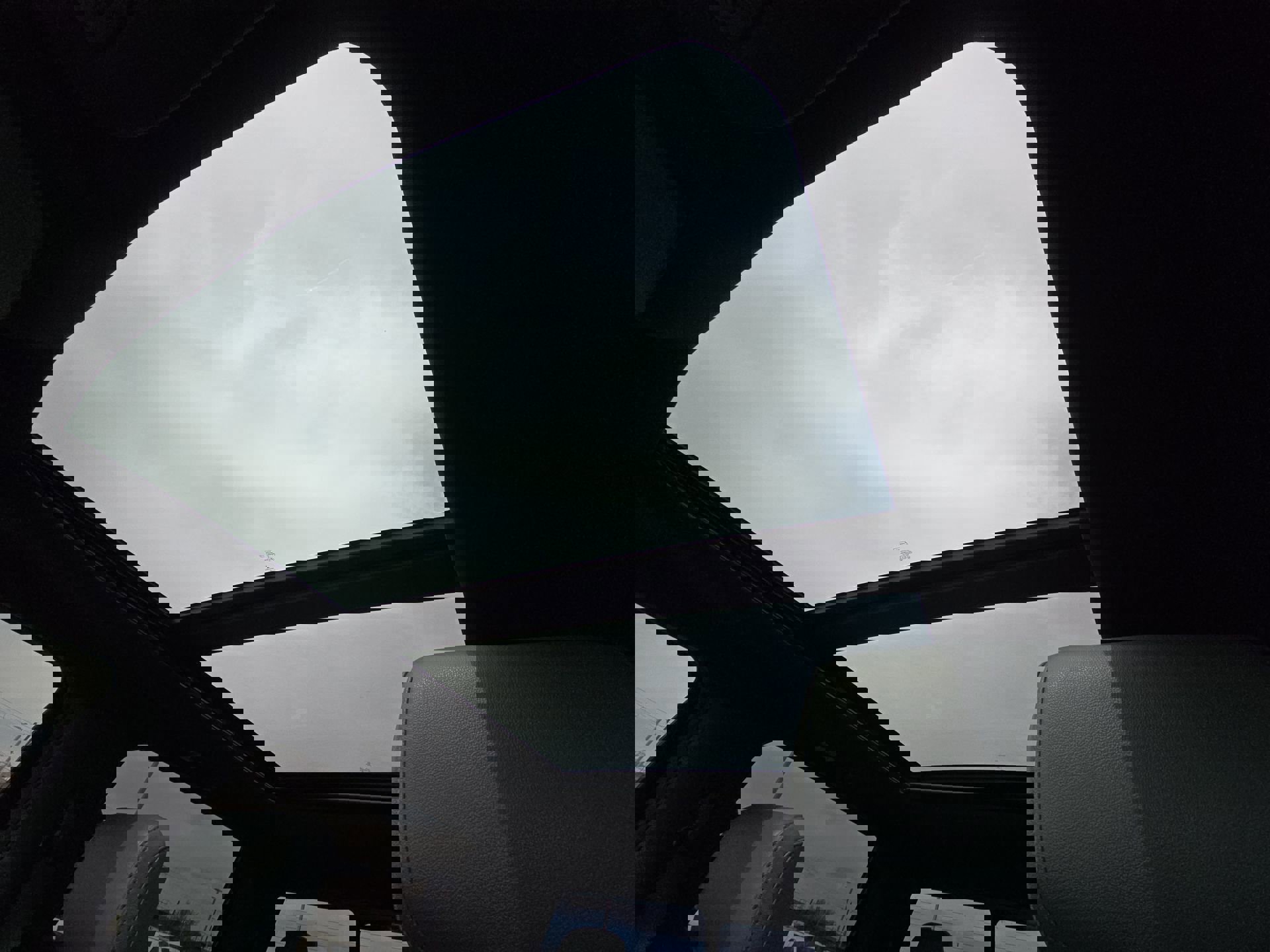 Certified 2022 Ford F150 Lightning Lariat w/ Equipment Group 511A High image 21