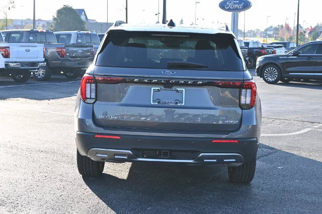 Certified 2025 Ford Explorer Active w/ Active Comfort Package AWD/4WD image 10