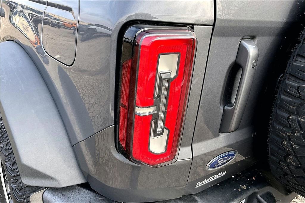 Certified 2023 Ford Bronco Outer Banks w/ Sasquatch Package image 30