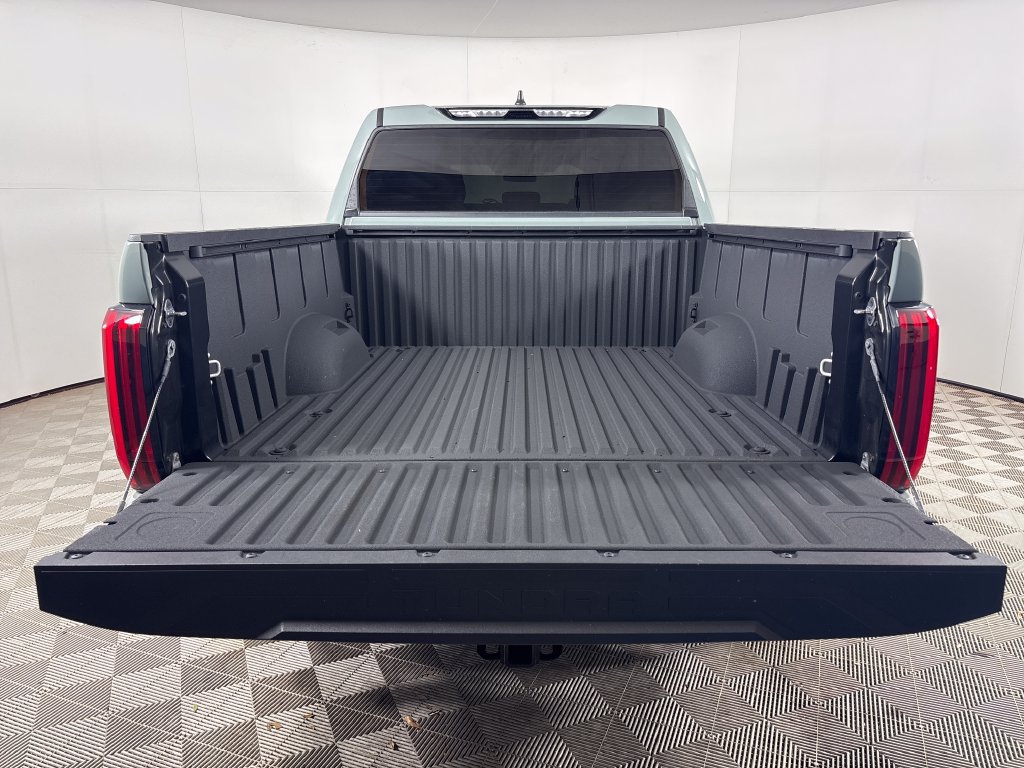 Used 2025 Toyota Tundra SR5 w/ SR5 Convenience Package AWD/4WD image 23